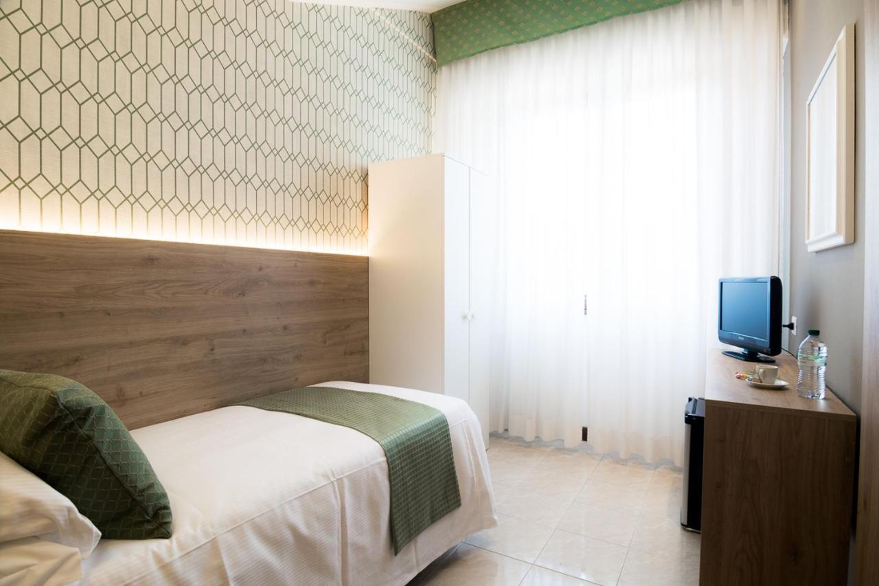 Pacific Hotell 3*