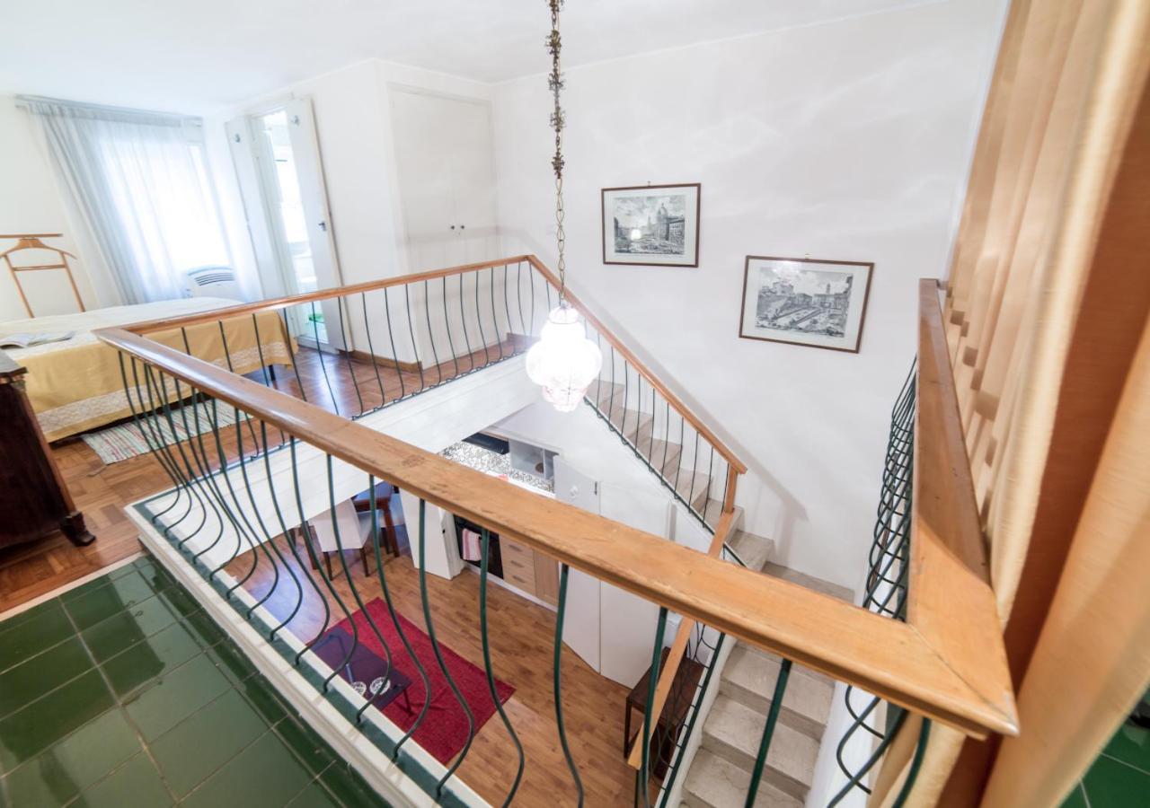 Rent In Rome Archimede Leilighet
