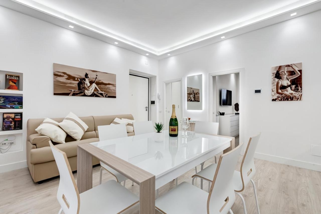 Bmga L The White Crown In Testaccio Apartment