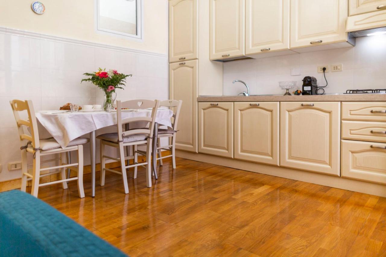 Lucia Apartment Rom