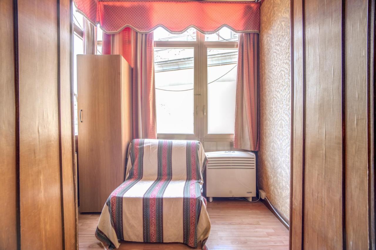 Hotel Artromano 2*