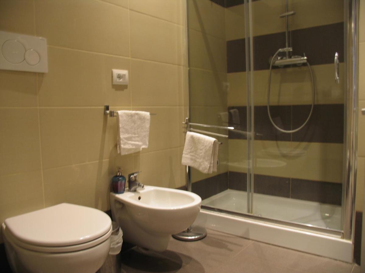 Piazza Bologna Guest house