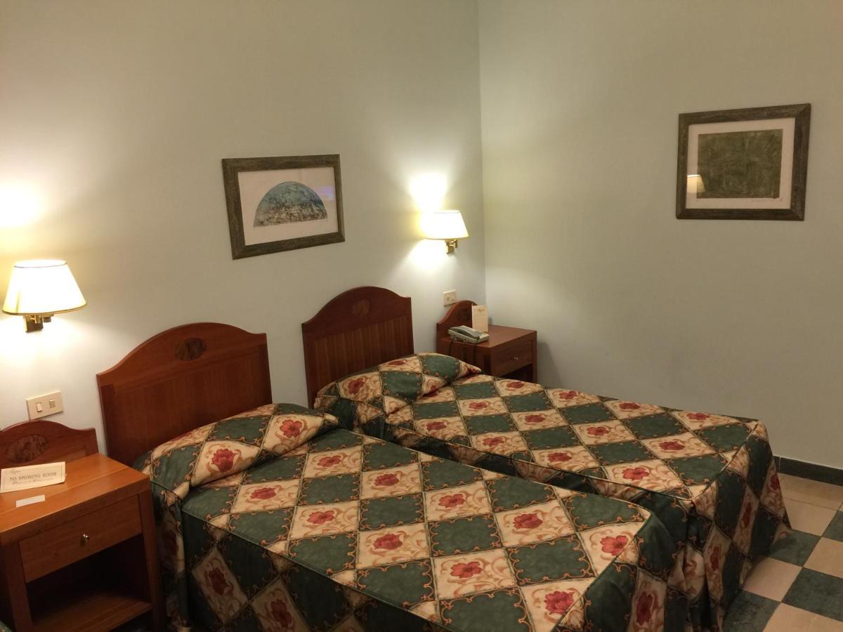 Aberdeen Hotell 3*