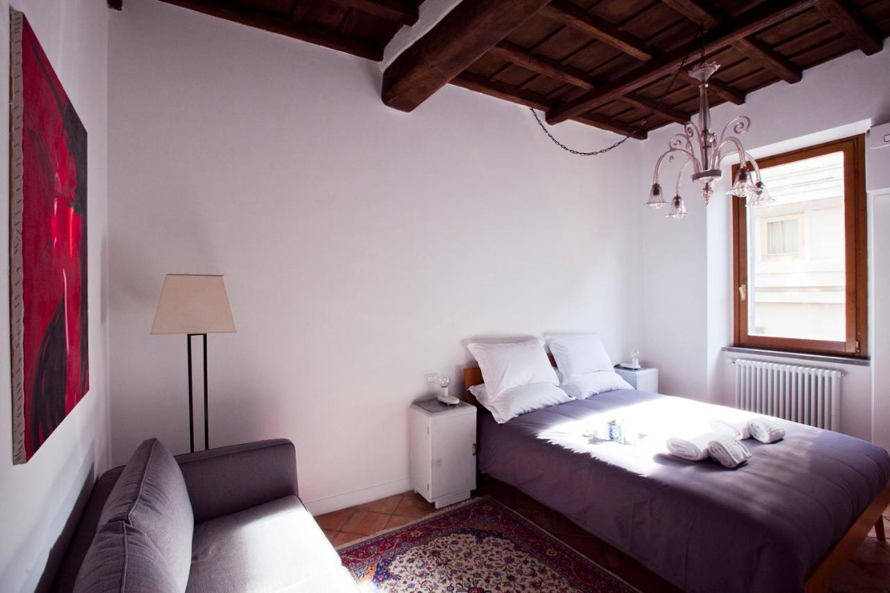 Appartamento Monti Borgia Design Apartment *
