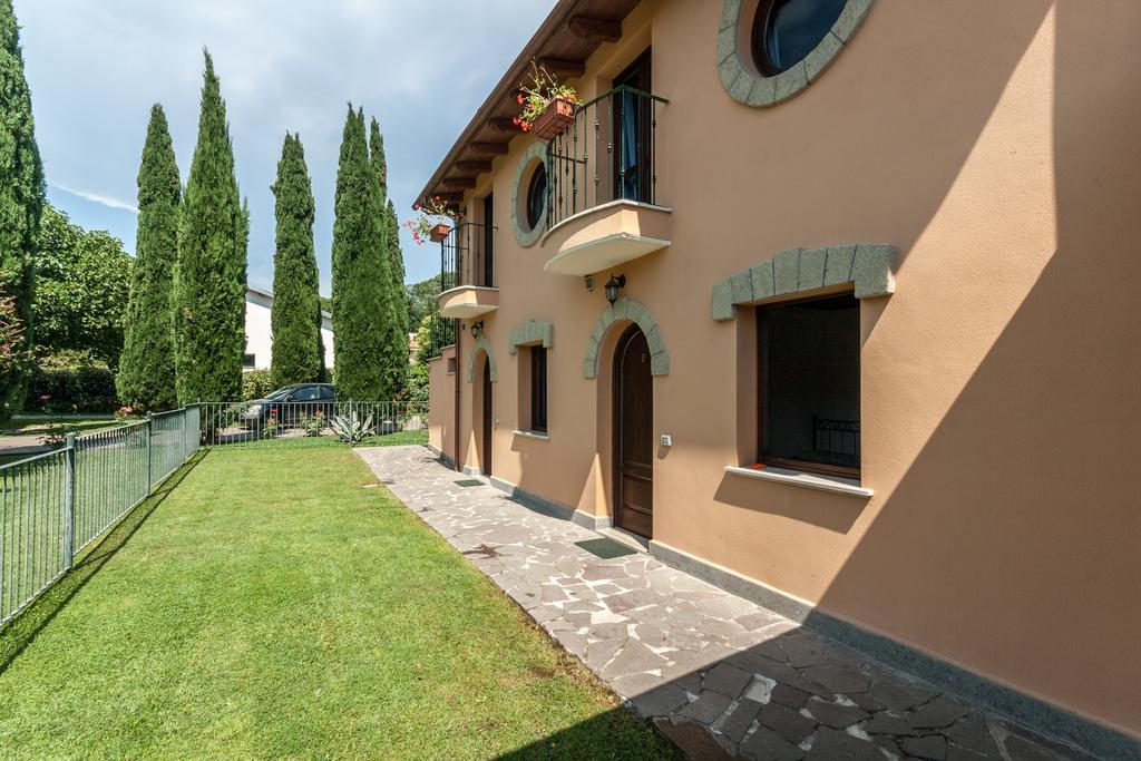 Villaggio Azzurro *