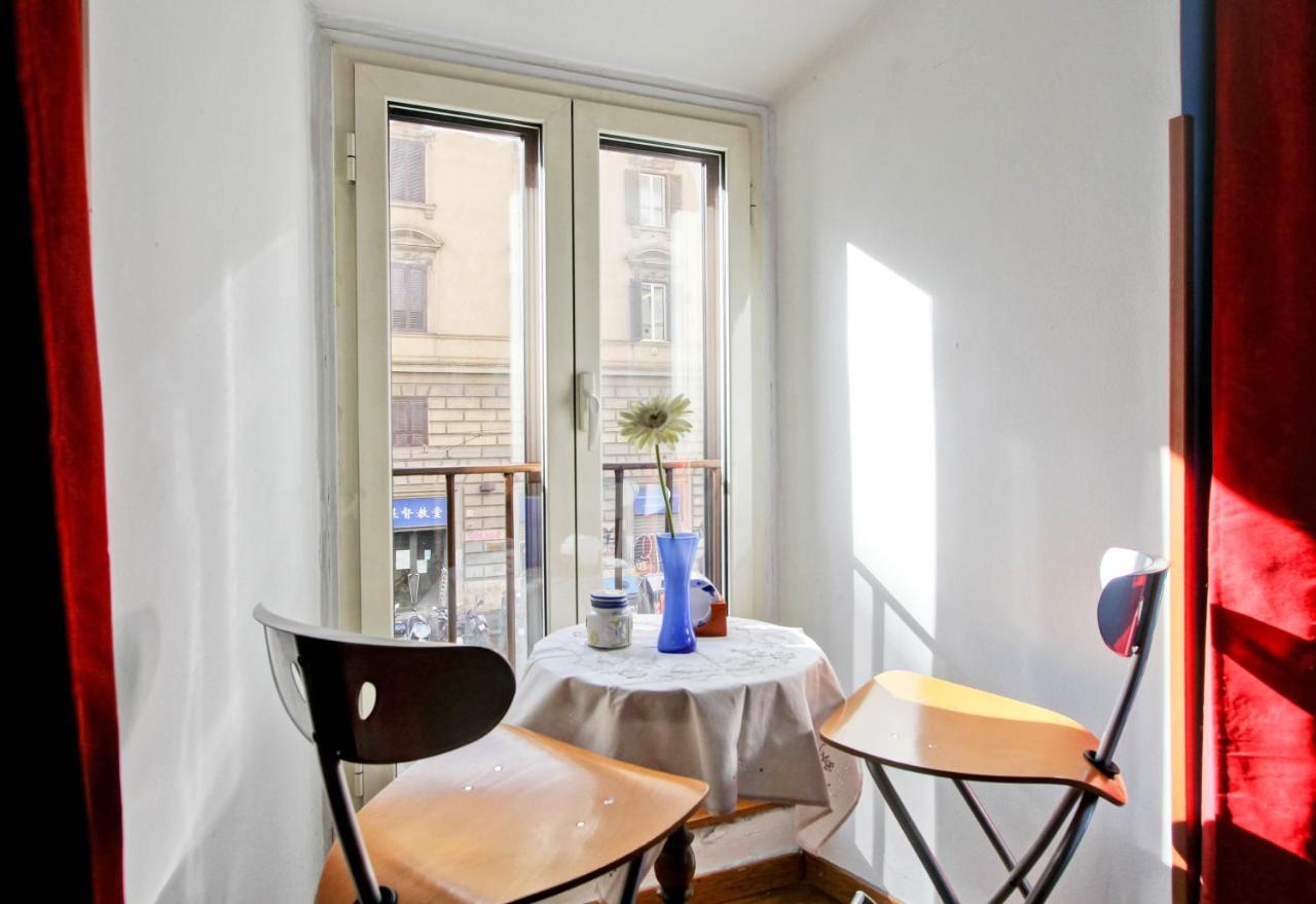 House Apartment *