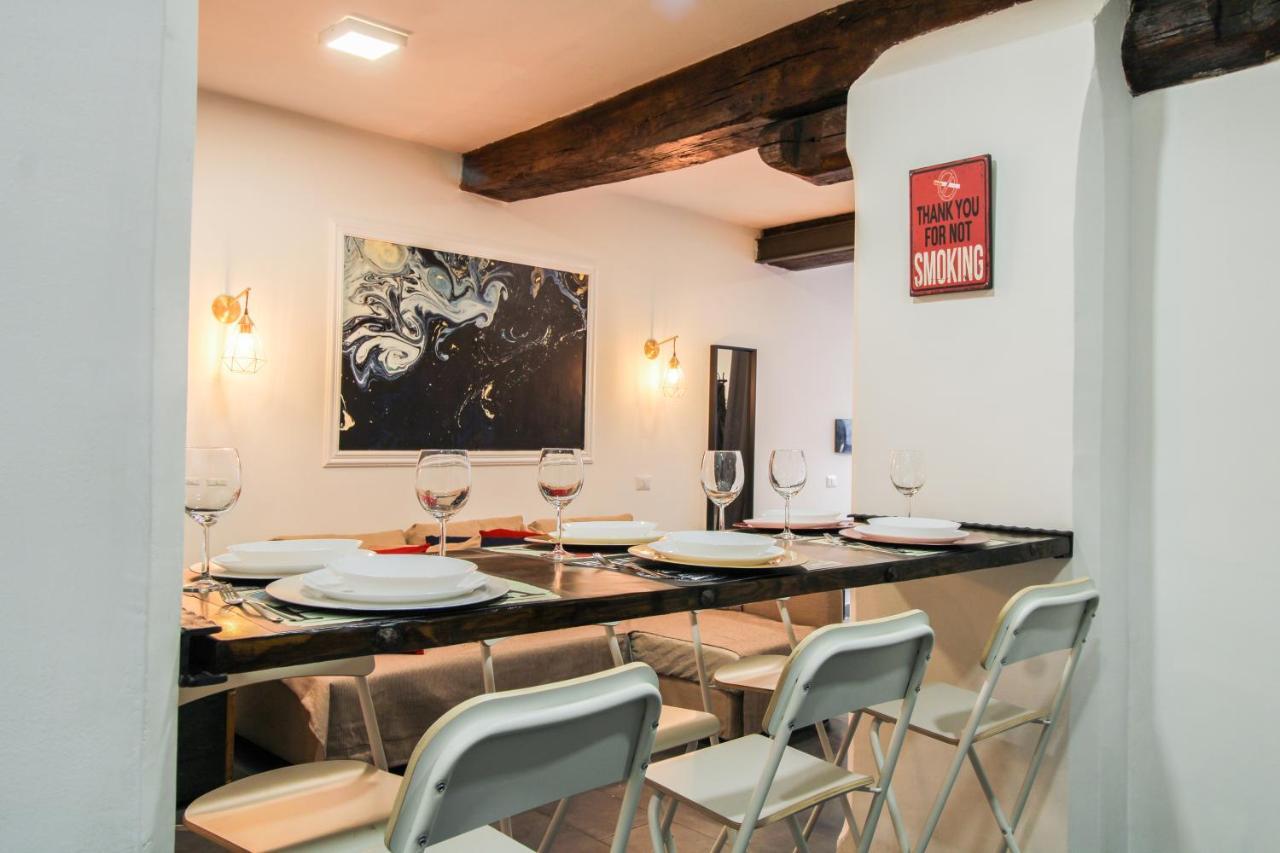 Charming Large - 3 Bedroom In Trastevere *