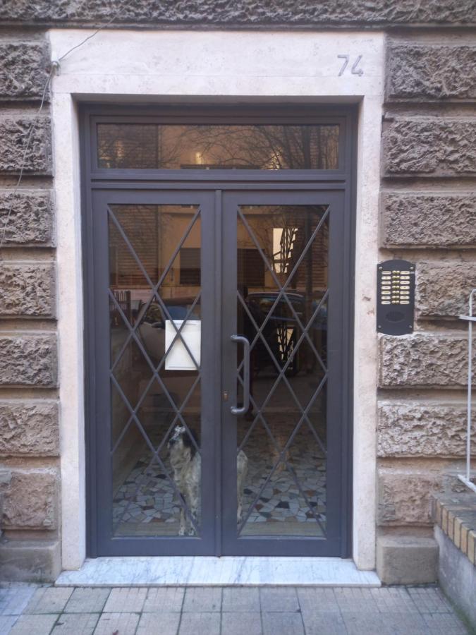 Piazza Bologna Via Stamira 74 Interno 12 Vita Felice Alloggio in famiglia *