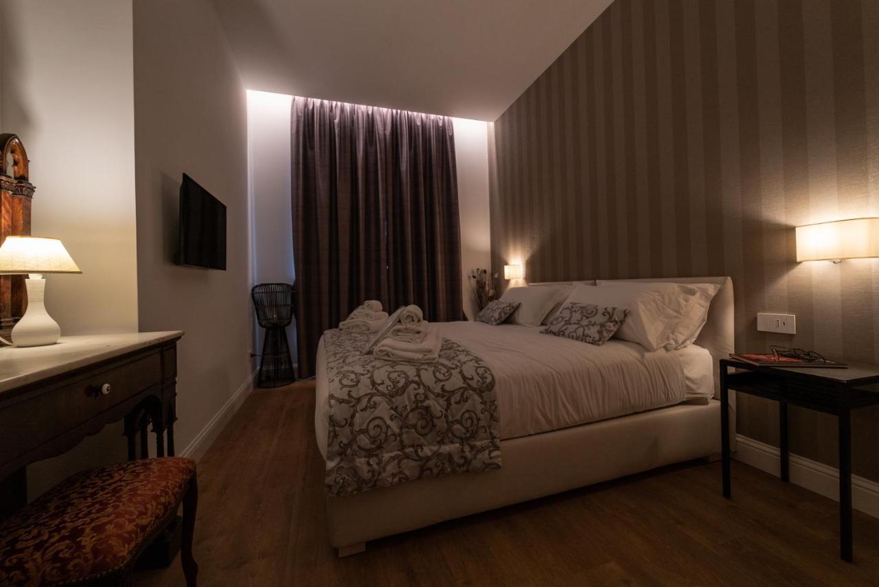 Nuances The Colosseum Apartment *