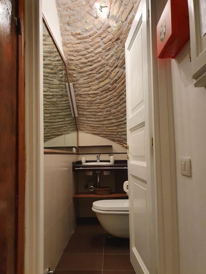 Alice's Corner At Borgo Apartment Rome
