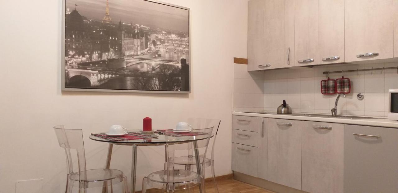 Cozy Navona Apartment