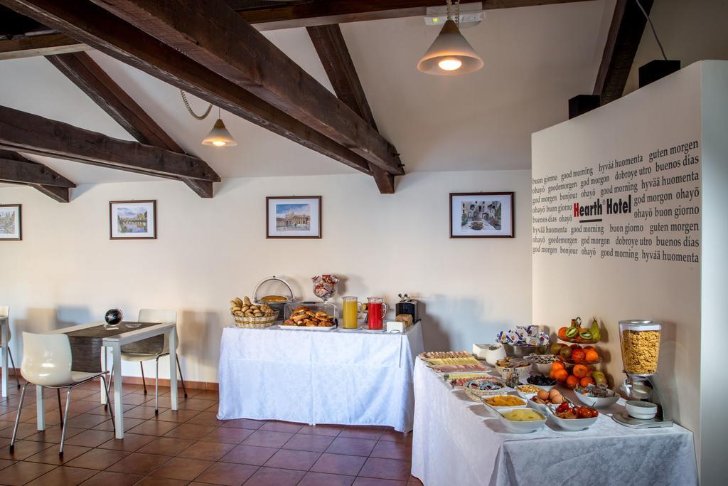 Hotel Hearth Roma