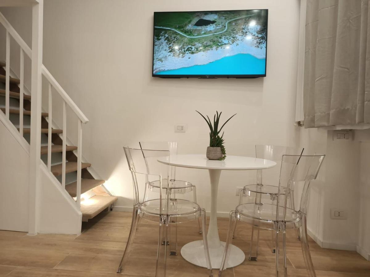Modern Mini Loft * Rom