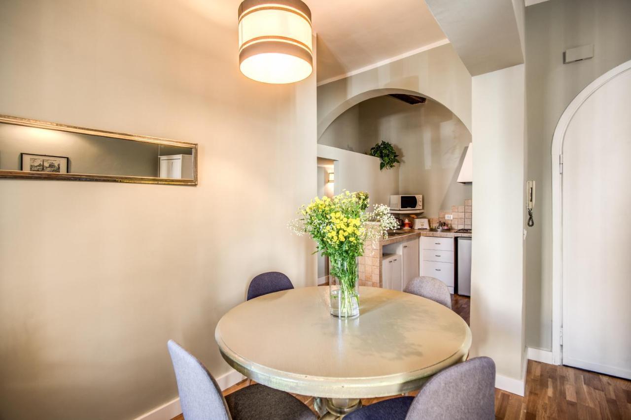 Rr Campo Dei Fiori Apartment
