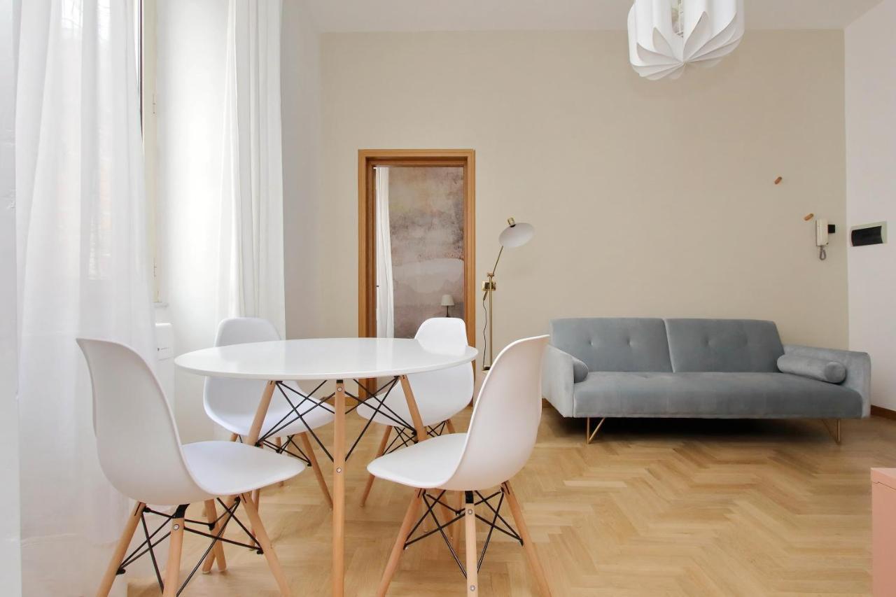 Take Me - Forum Apartamento