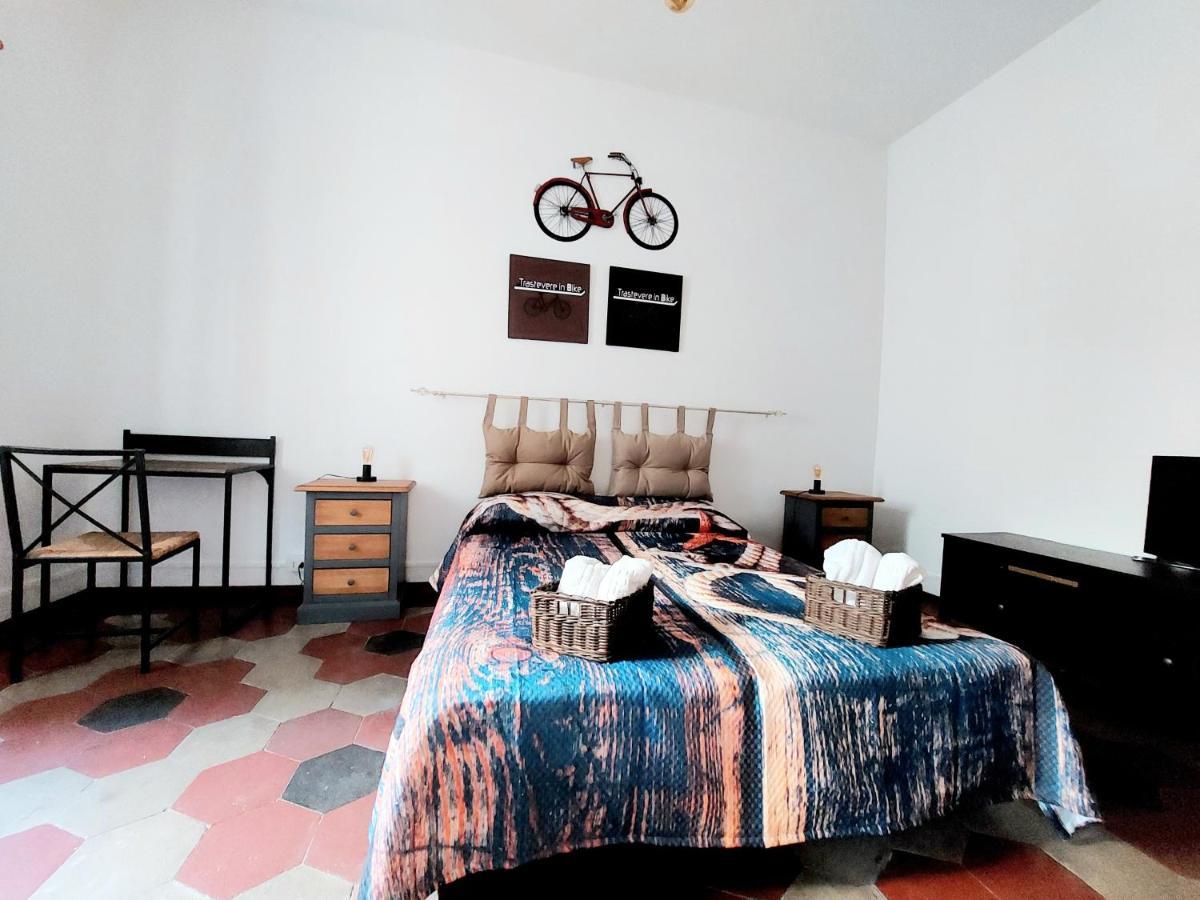 Leilighet Trastevere In Bike - Con Wi-fi E Ac