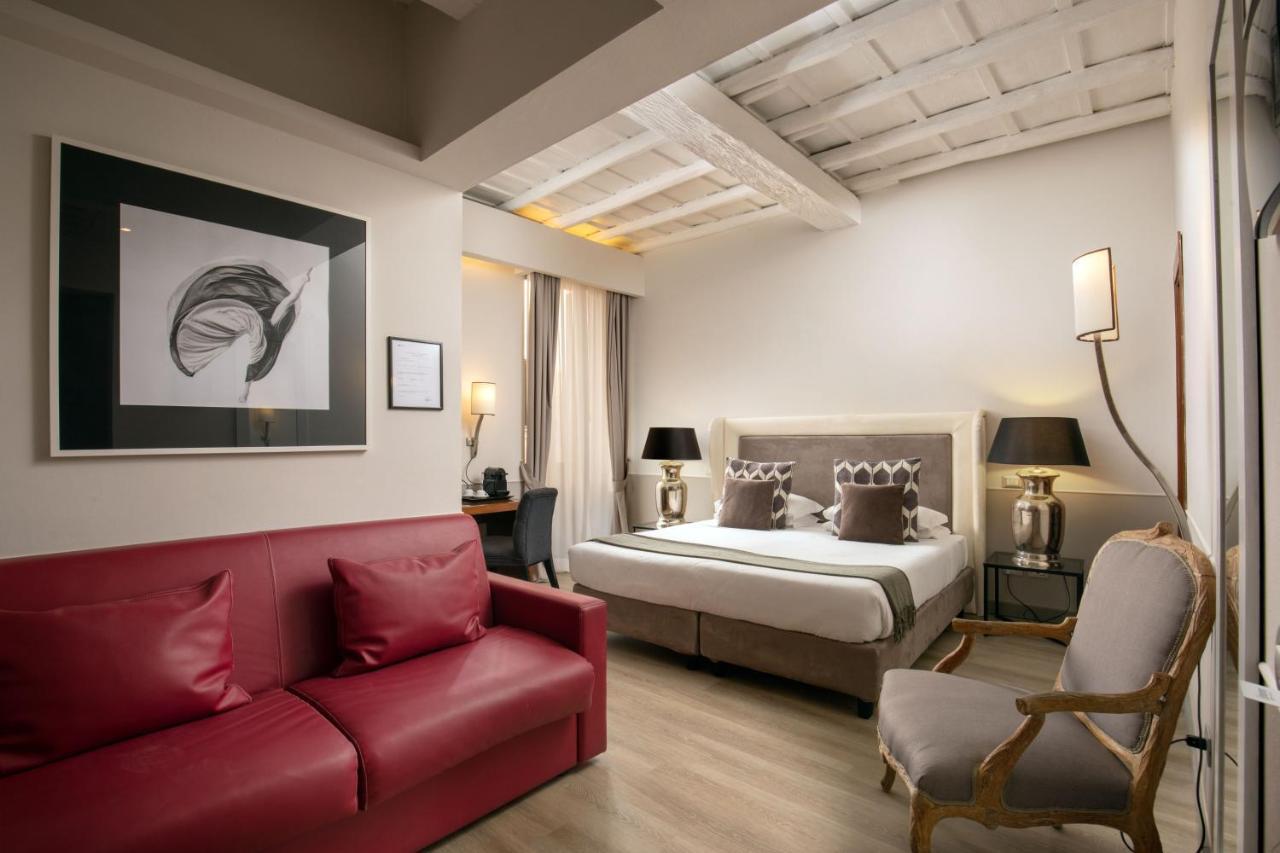 Condotti Palace Hotel 4*