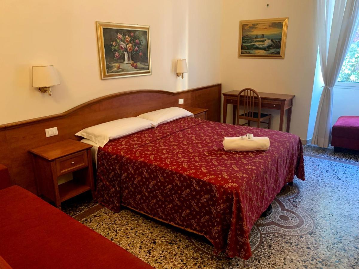 Paramount Guest house