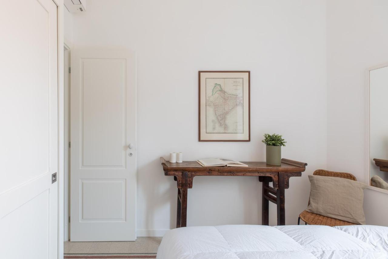 Iflat Lovely With View On Pope Window Apartamento