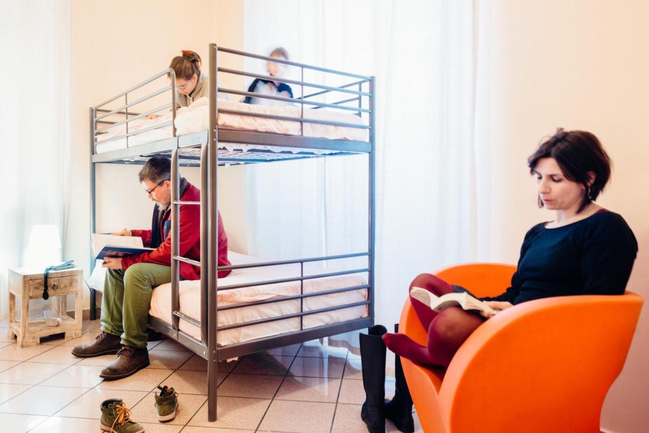 Albergue The Beehive *