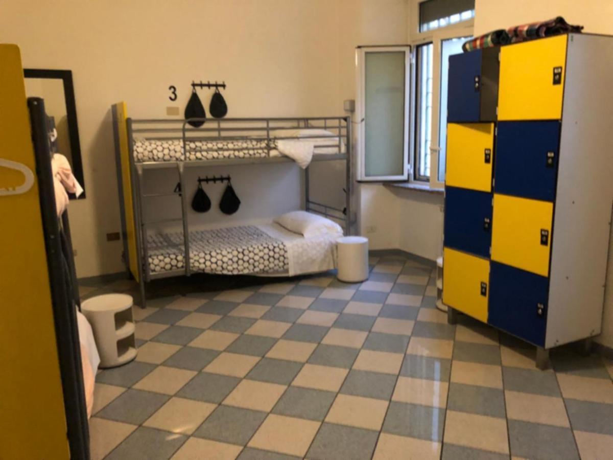 The Beehive Albergue Roma