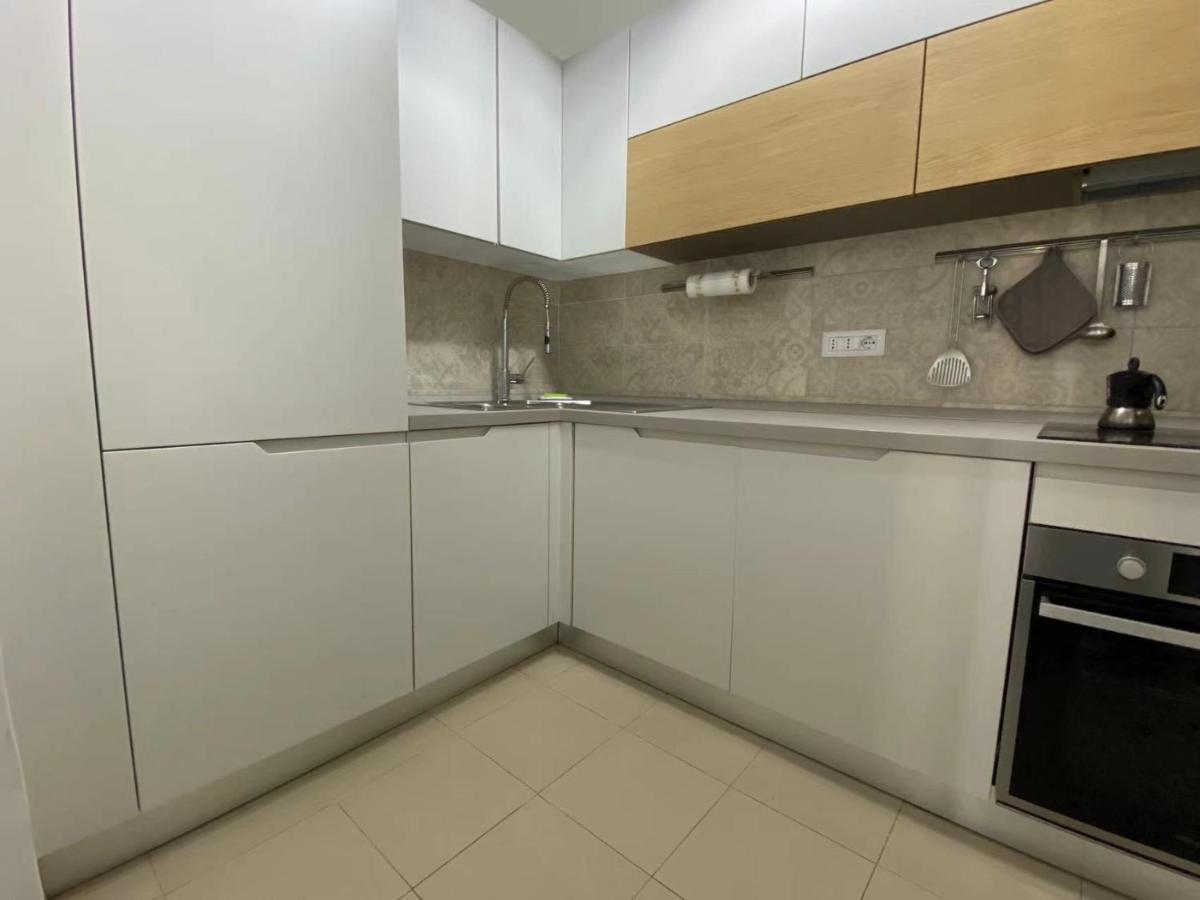 Cavour 44616
