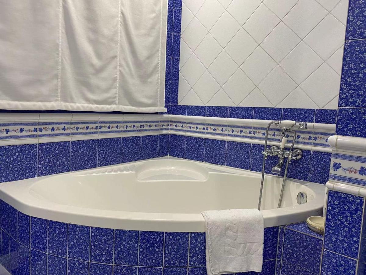 Cavour 44616 Apartamento Roma