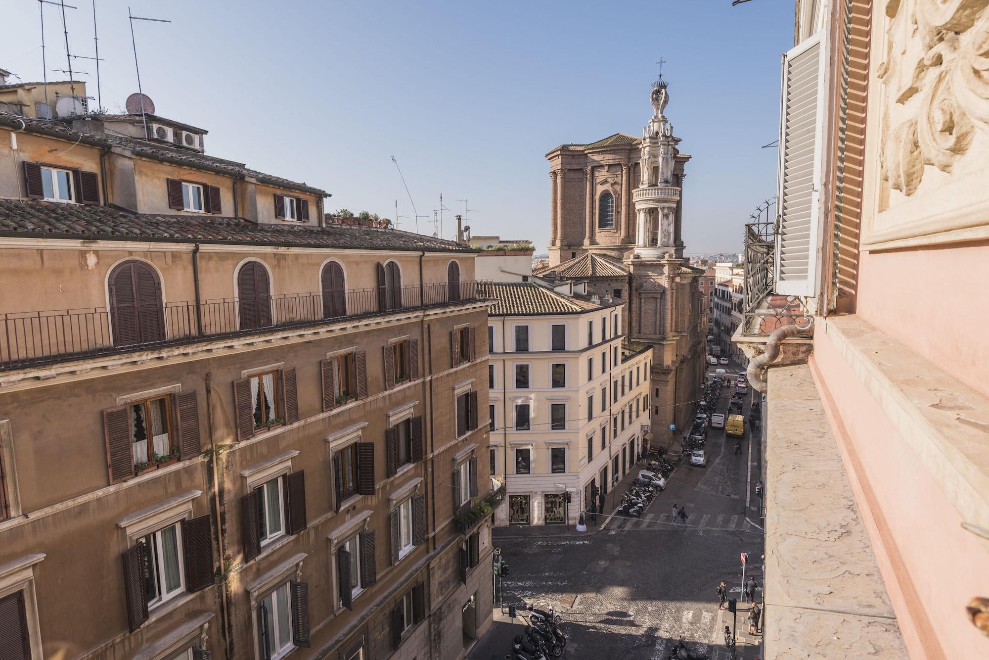 Smart Pincio Hotel