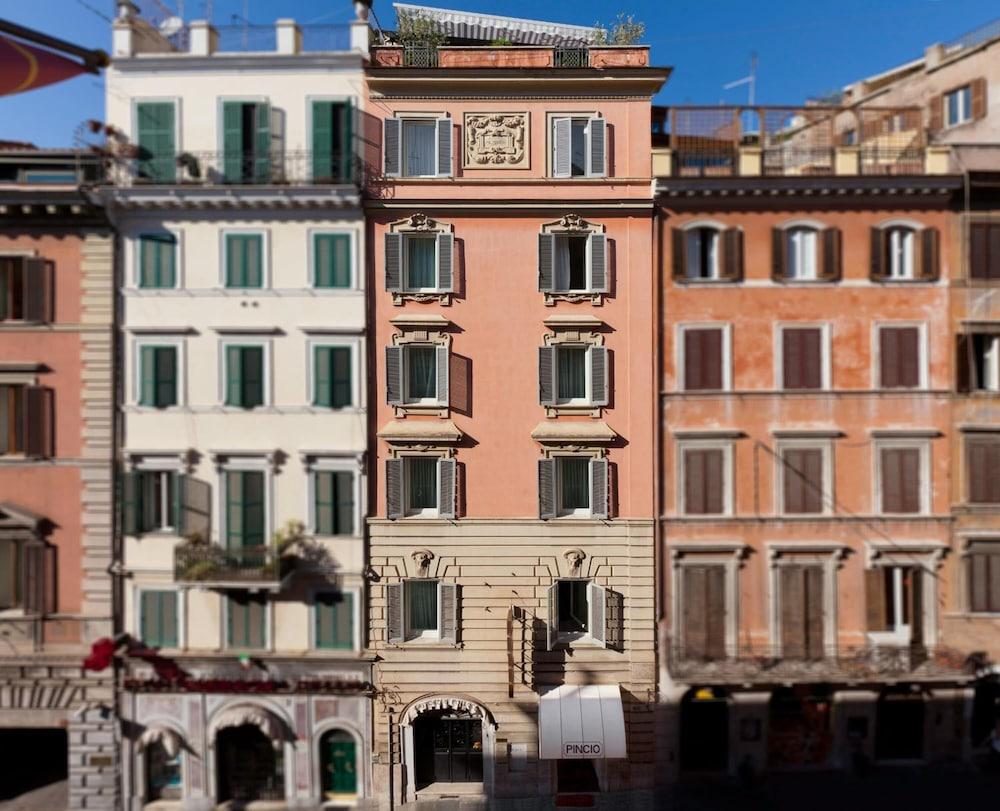 Smart Pincio Hotel