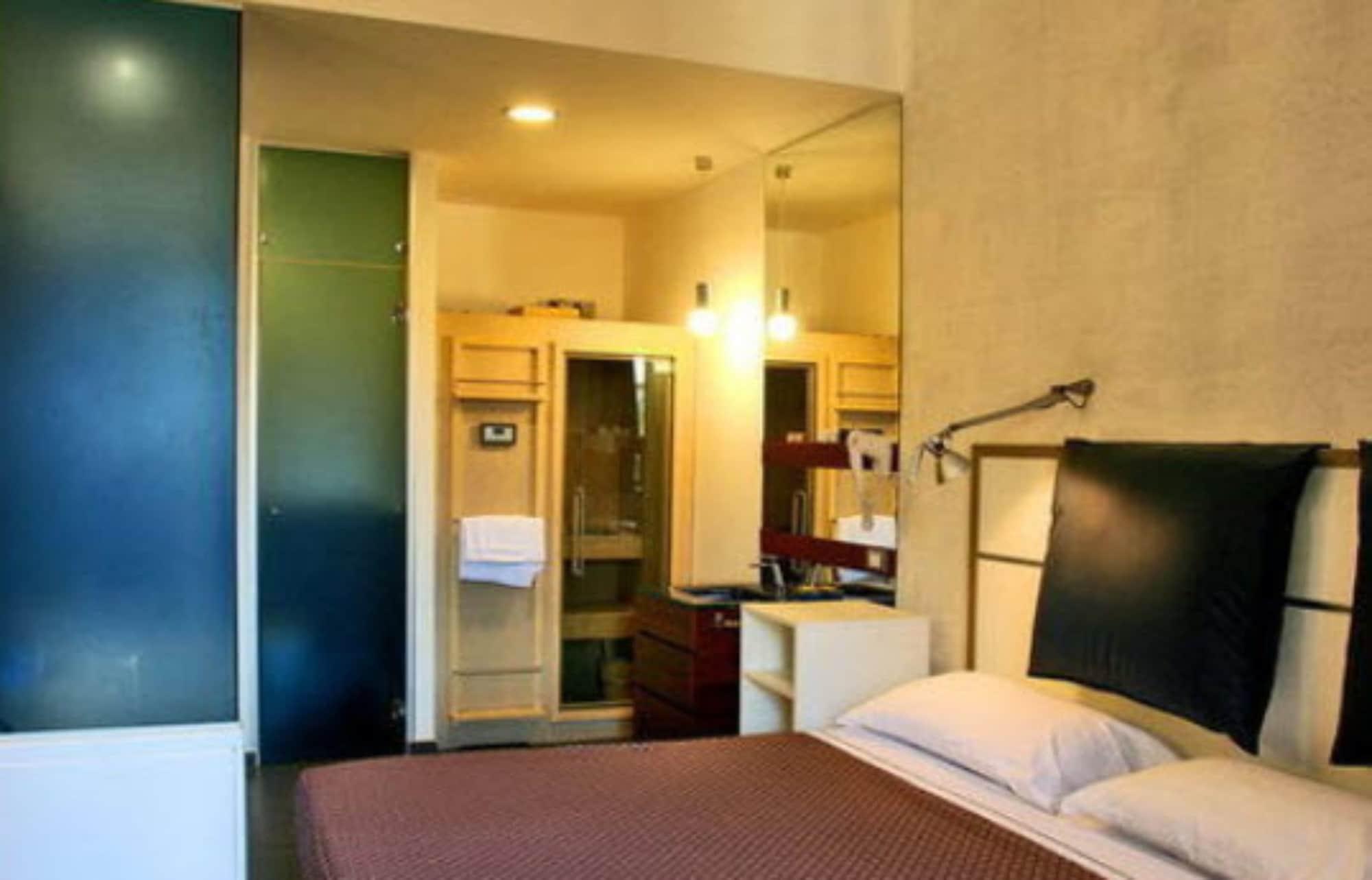 California 3* Rom