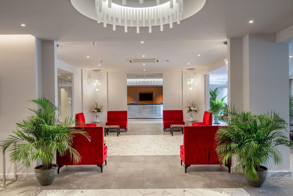 American Palace Eur 4*