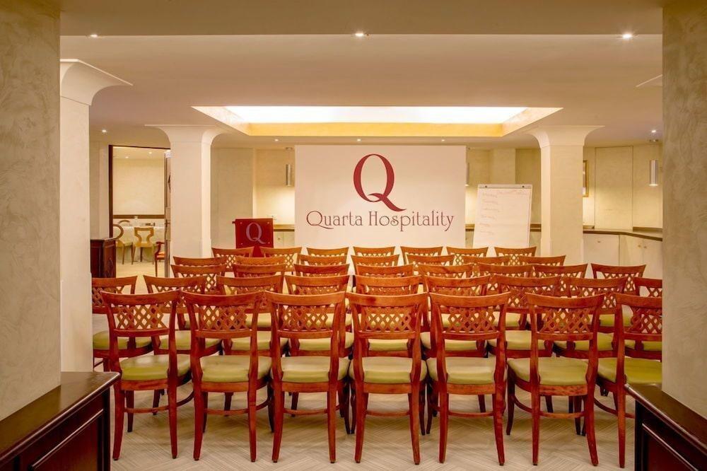 Hotell Oxford 4*