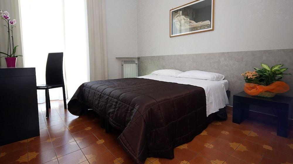 Hotel Roma Room Hotel Roma