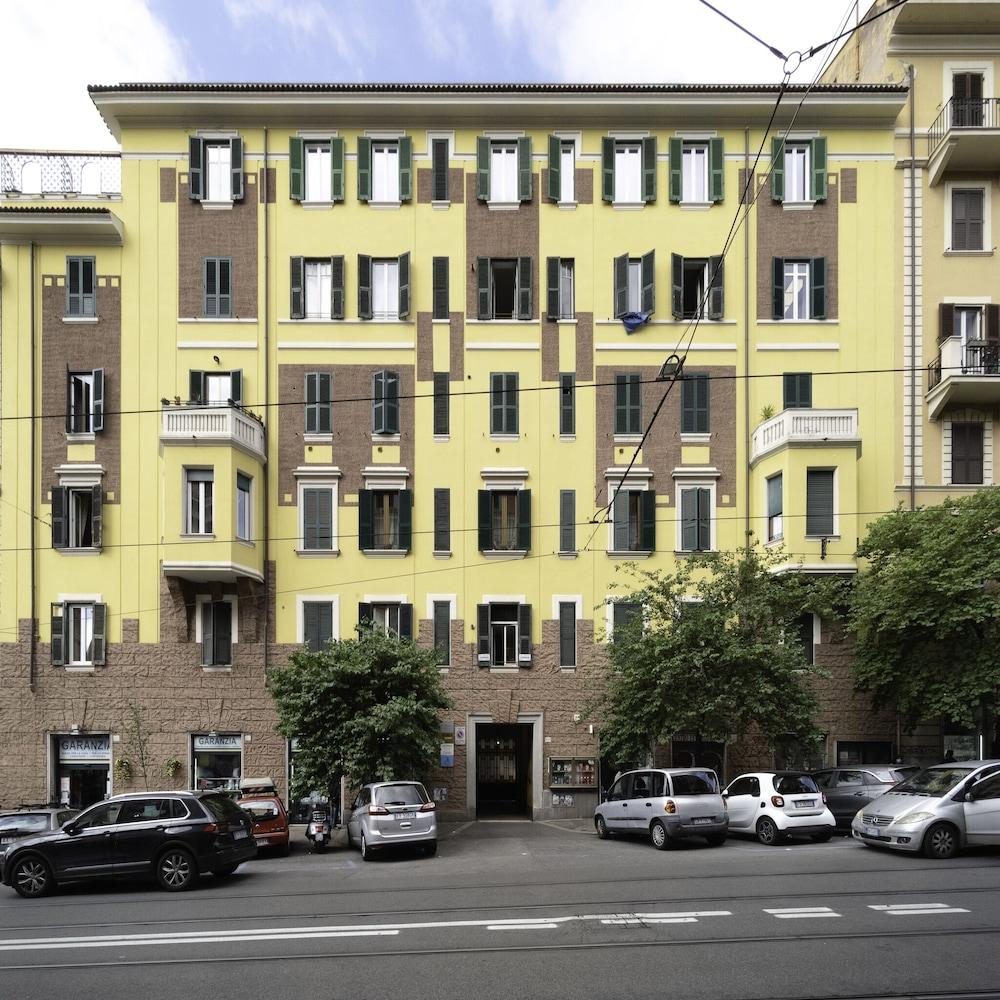 At Townhouse - Filiberto Rome