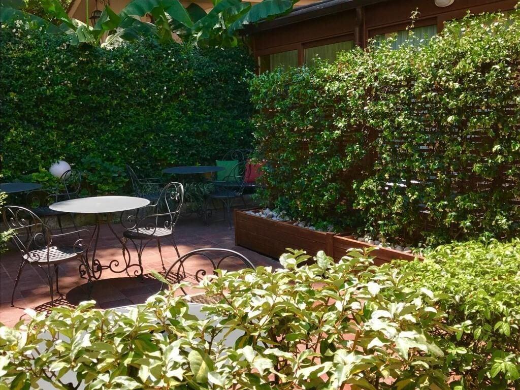 Astoria Garden Hotel