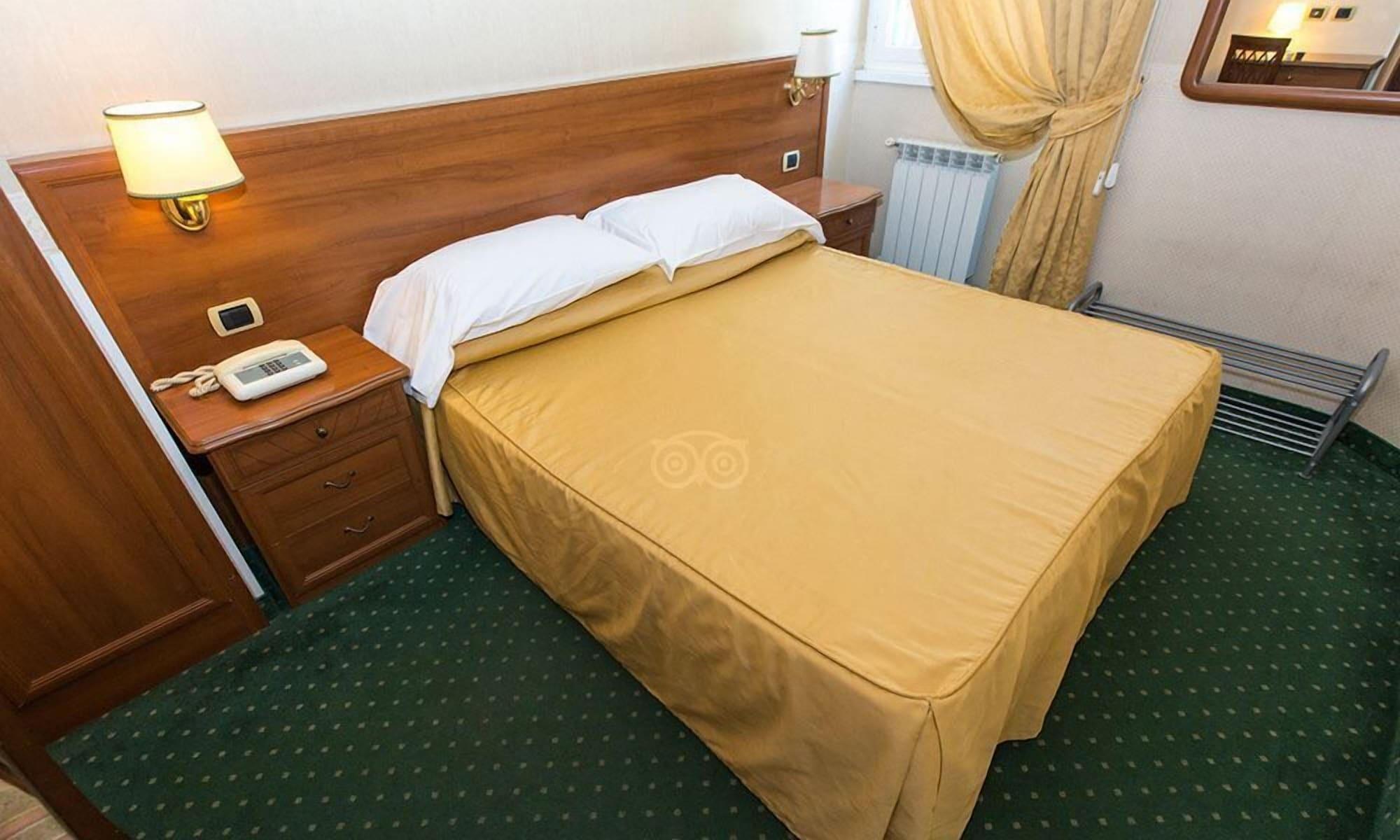 Astoria Garden 3*