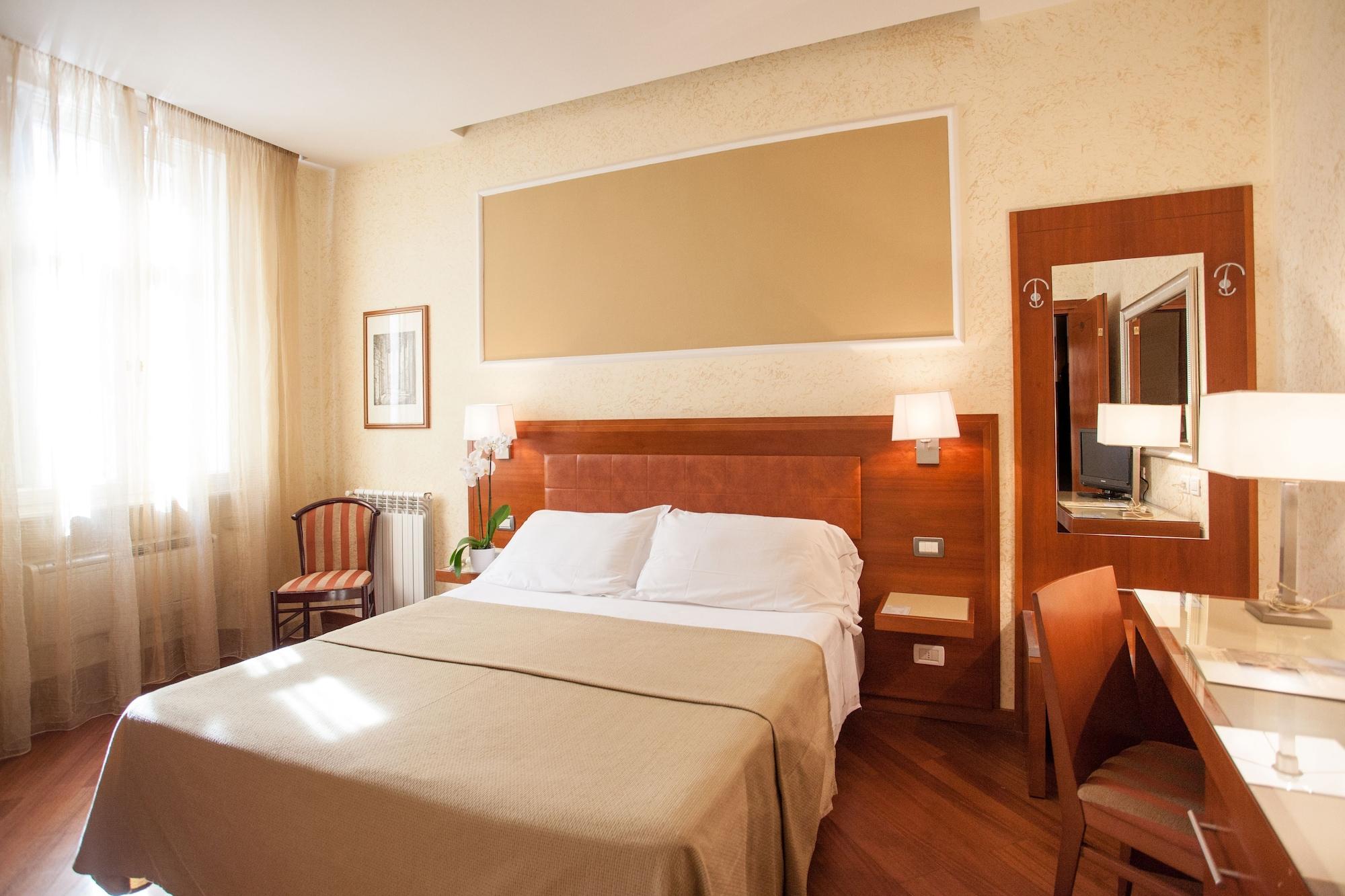 Madrid Hotel 3*