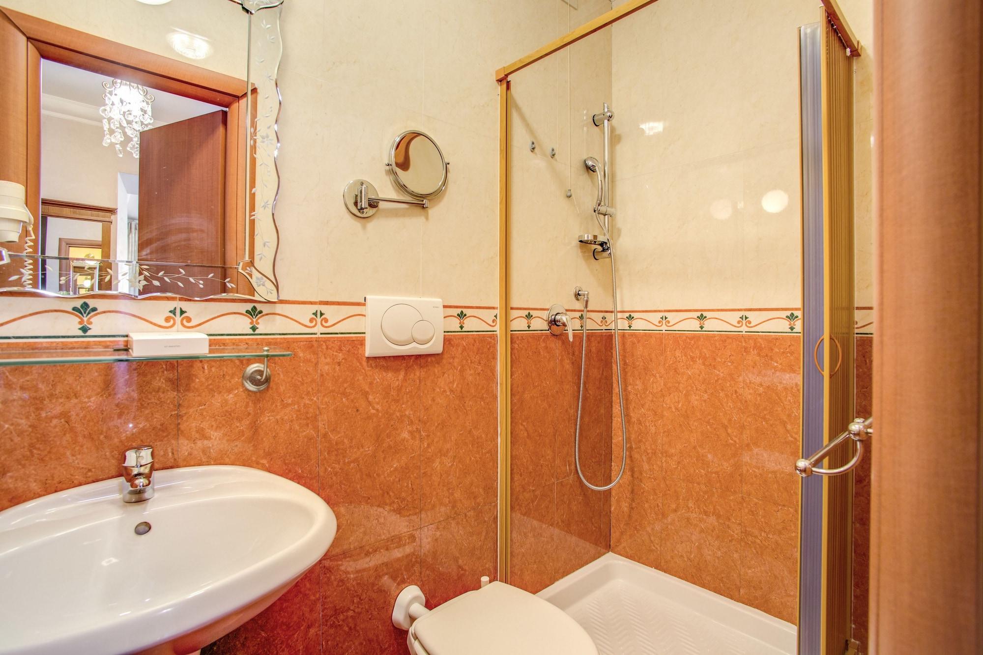 Caravaggio Hotel