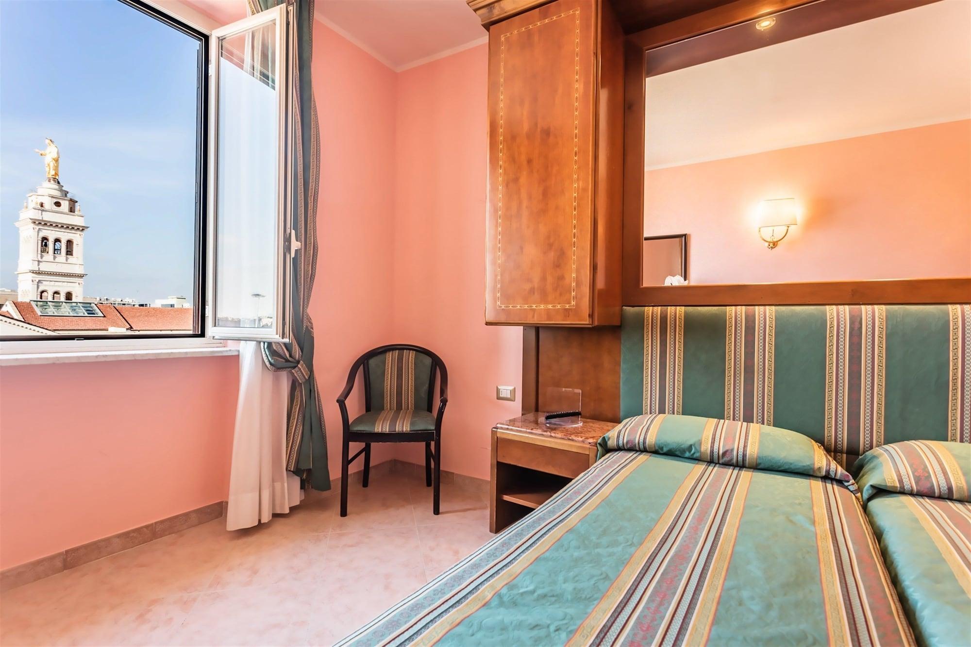 Hotell Raeli Siracusa 3*