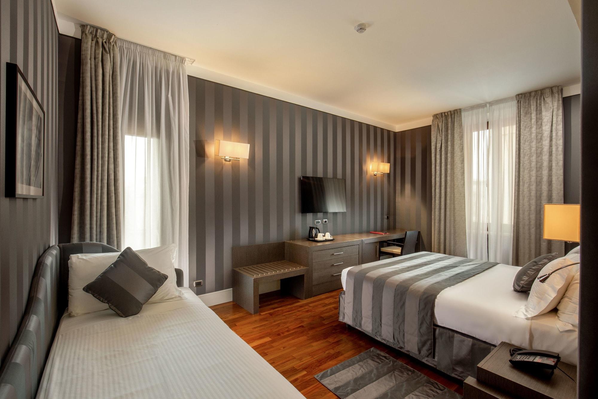 Monti Palace Hotel 4*