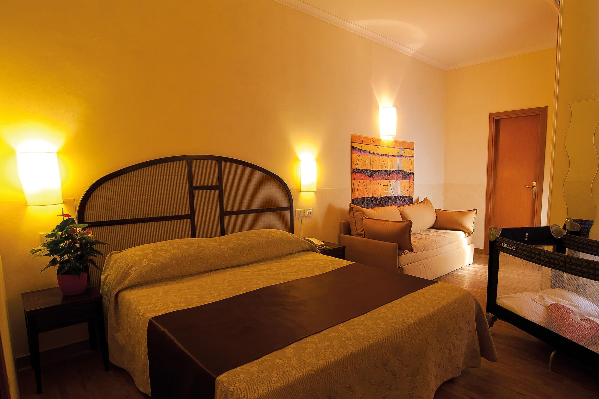 Novecento 3* Roma