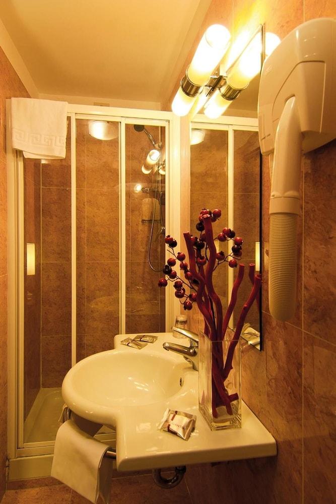 Hotel Novecento 3*