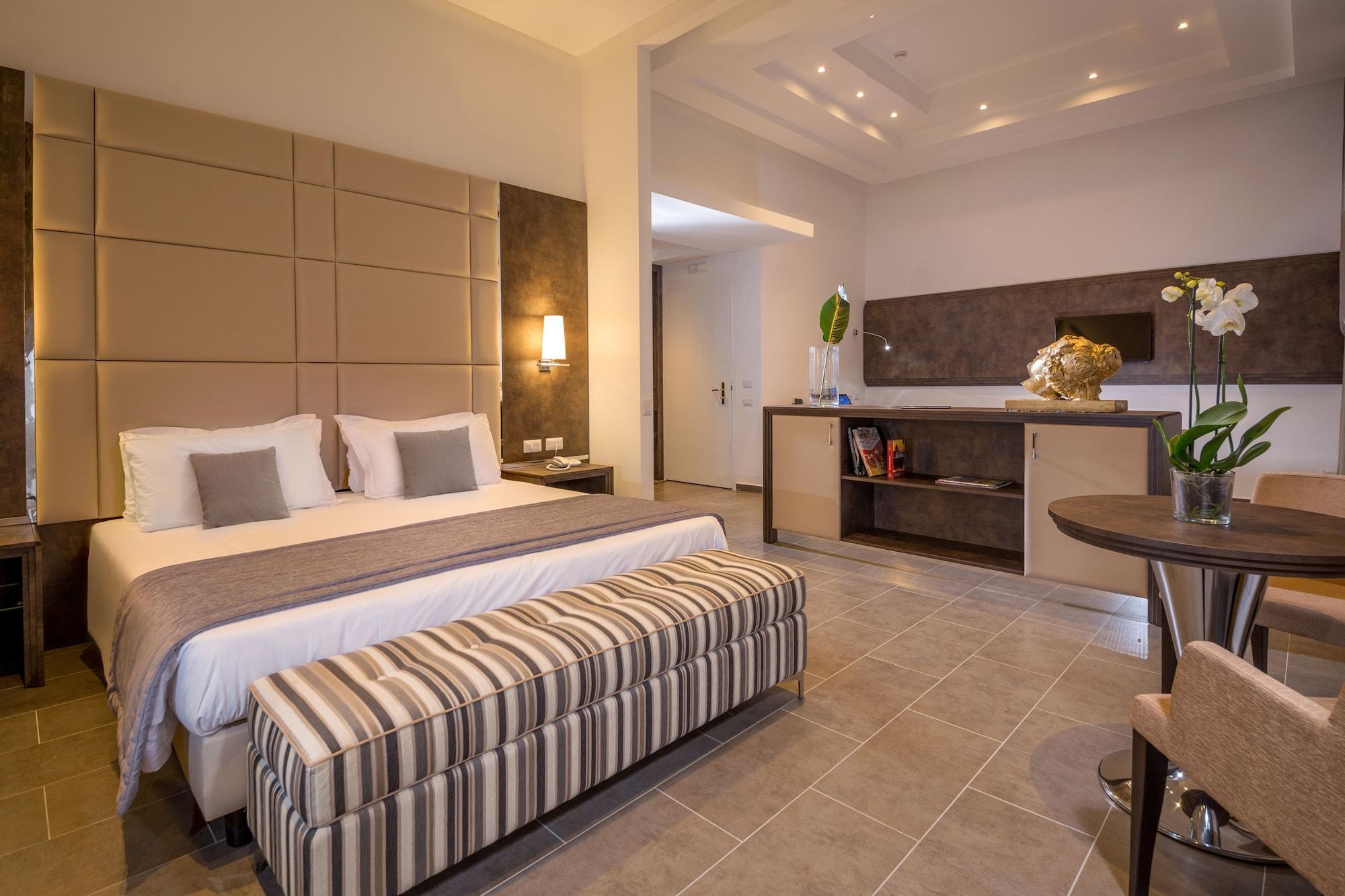 Hearth Hotel