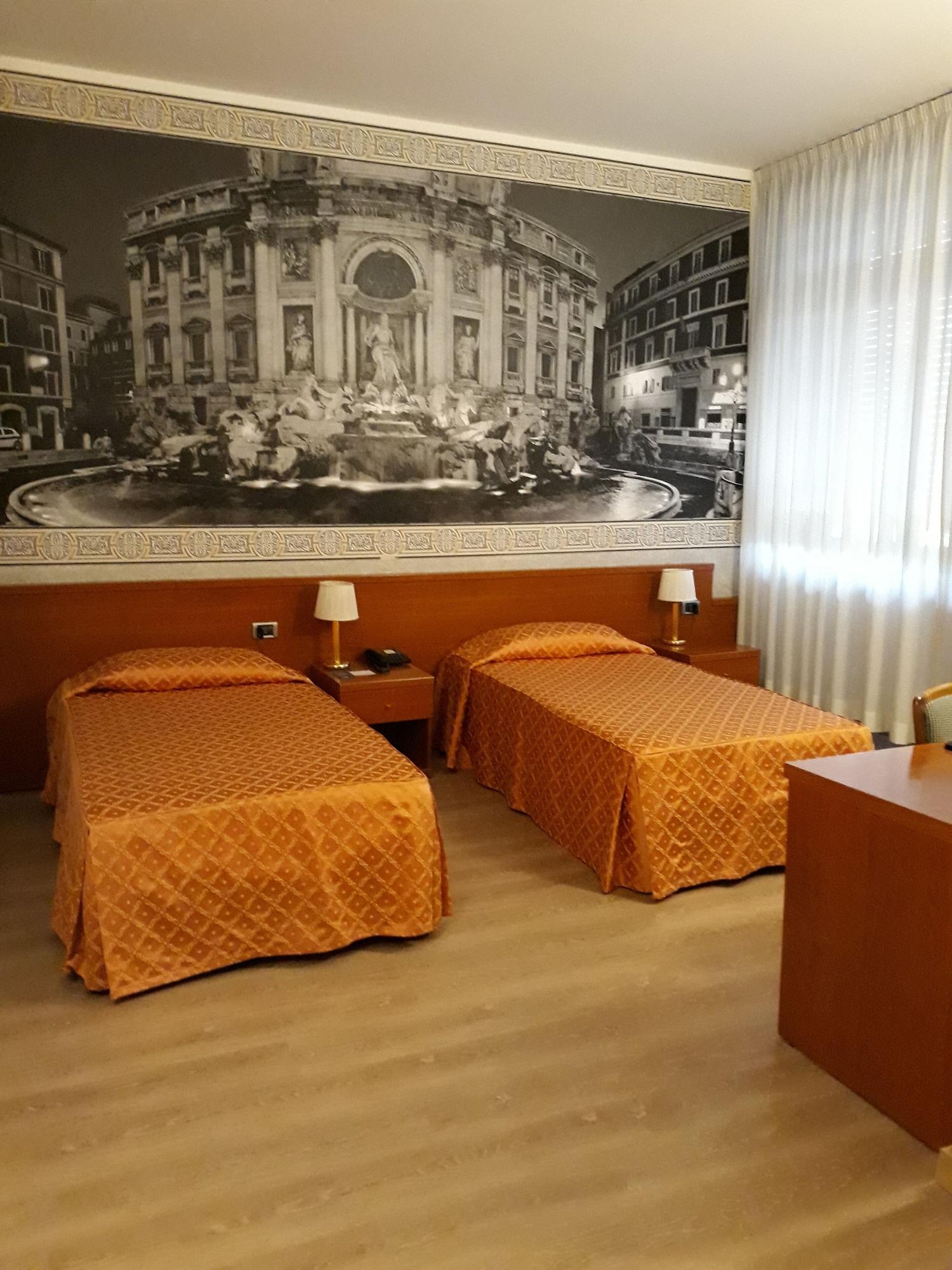 Hotell Ele Park Pamphili