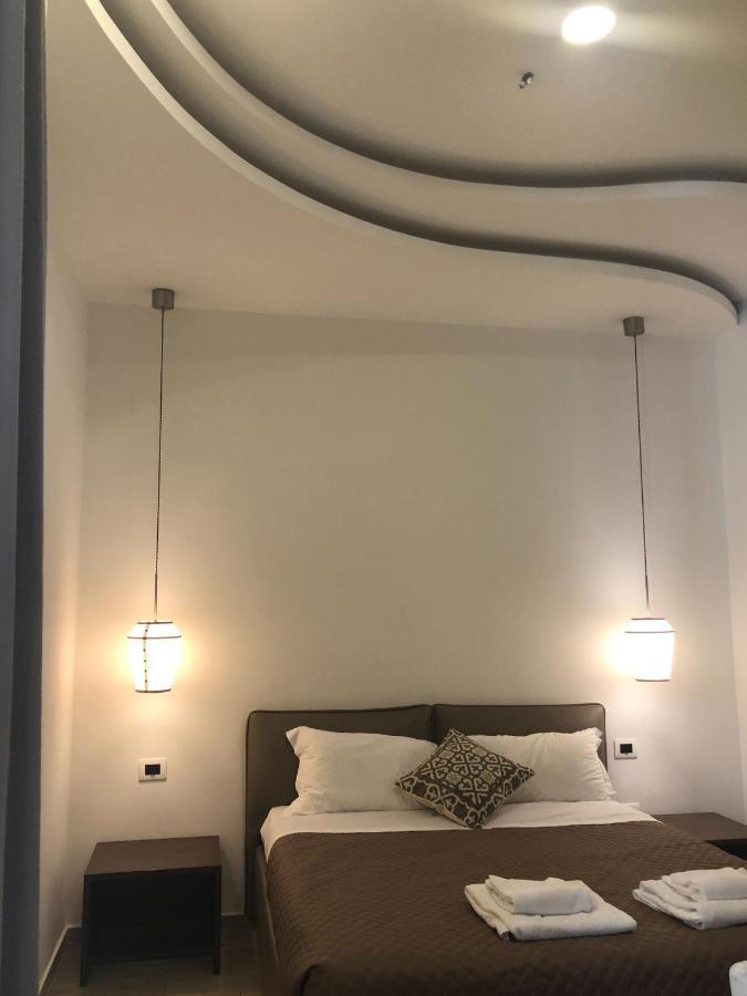 Maison Maneli 3* Roma