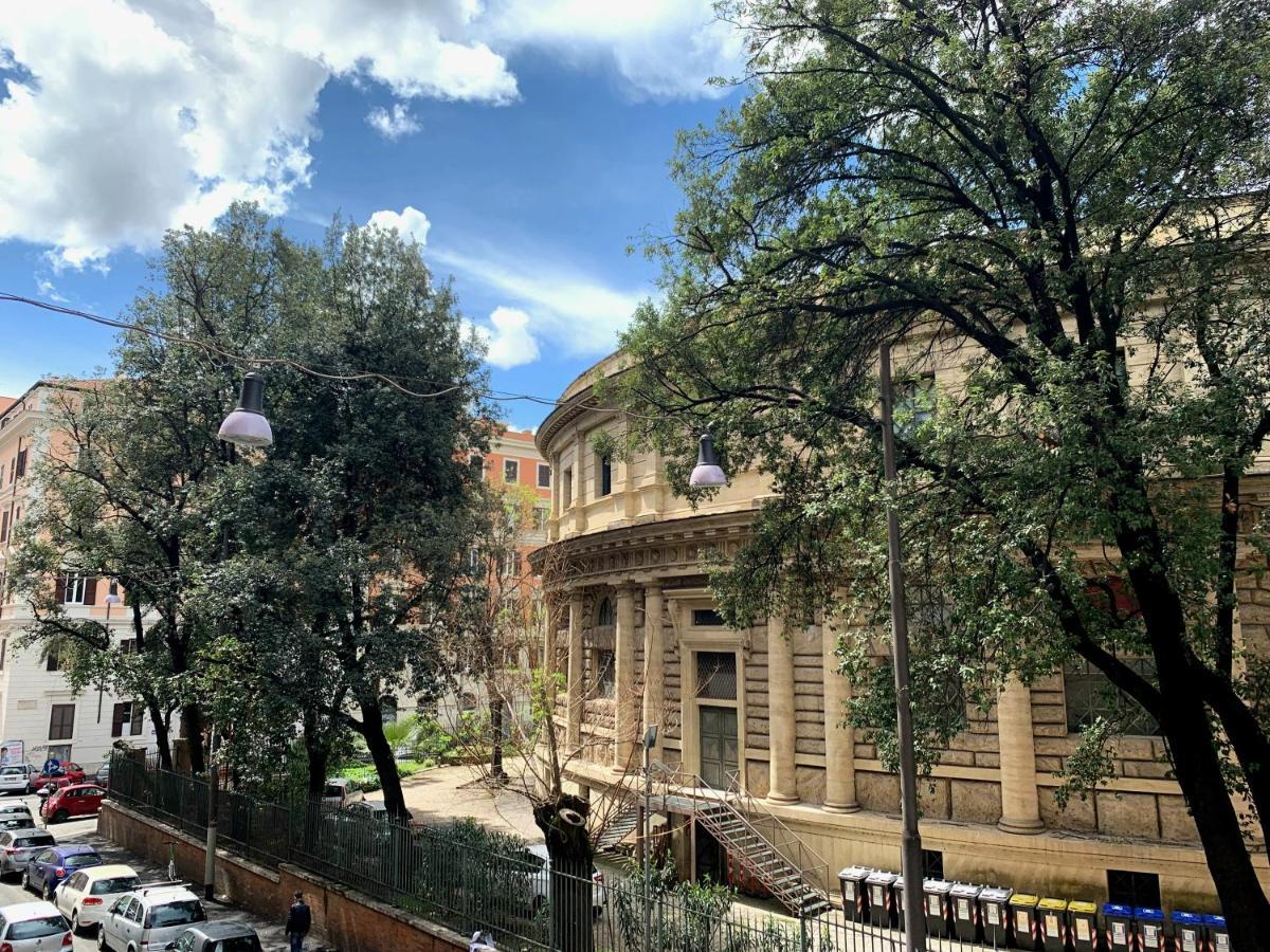 Paramount Guest house 5*