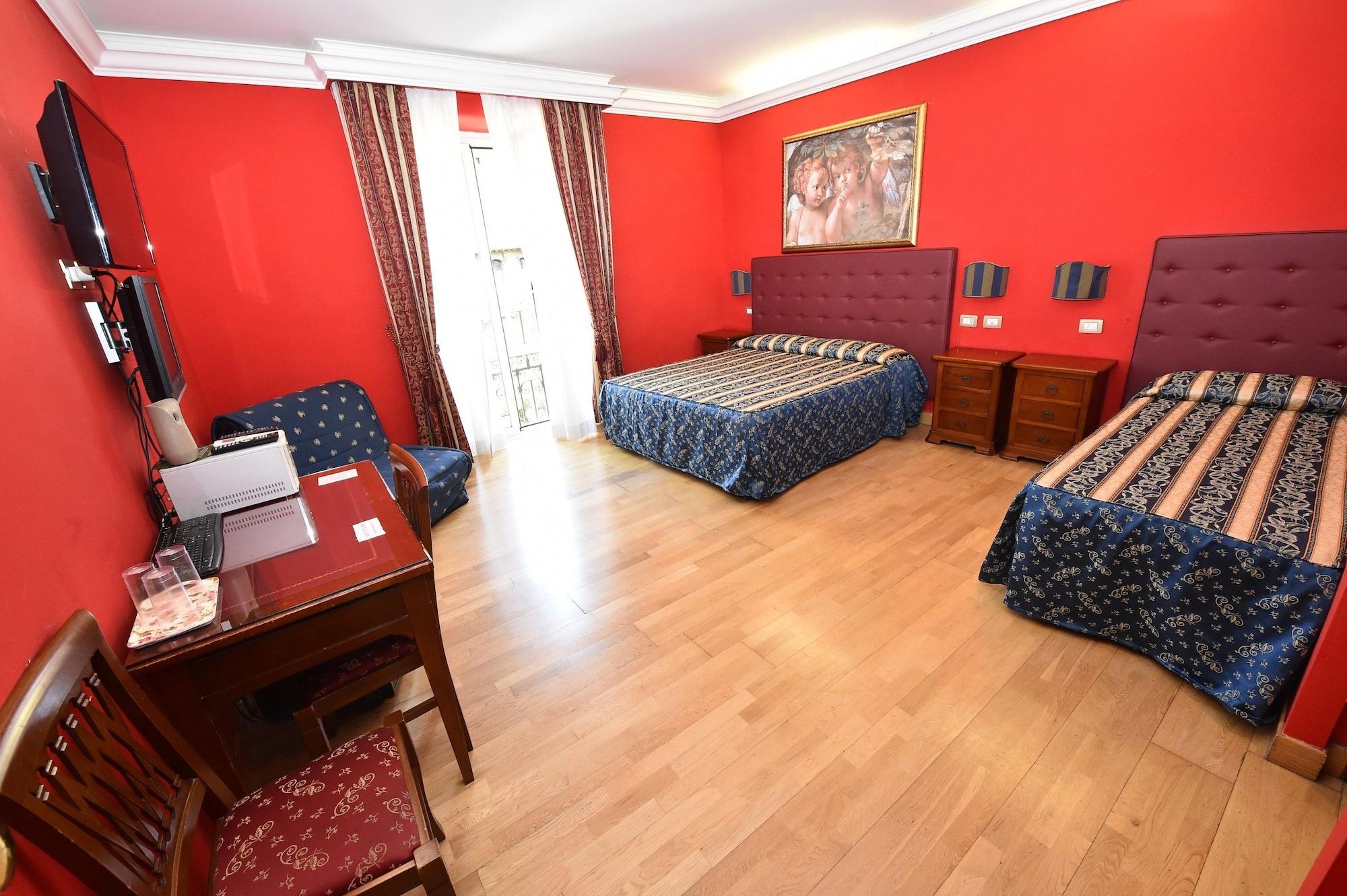 Hotel Augustus *