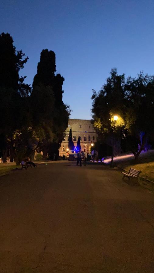 Cavour 44616 Apartamento Roma