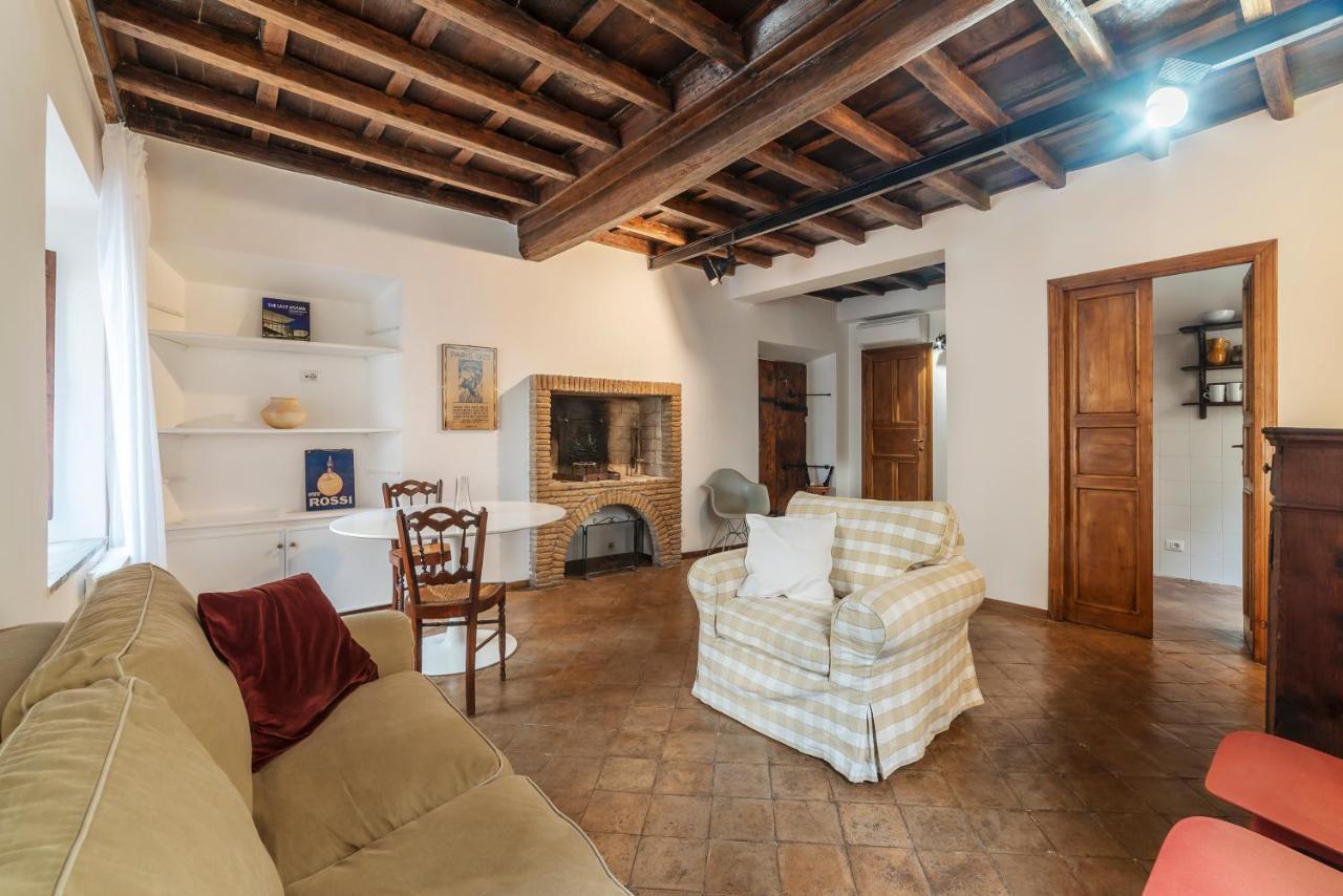 Colosseo & Fori Imperiali Wooden Flat * Roma