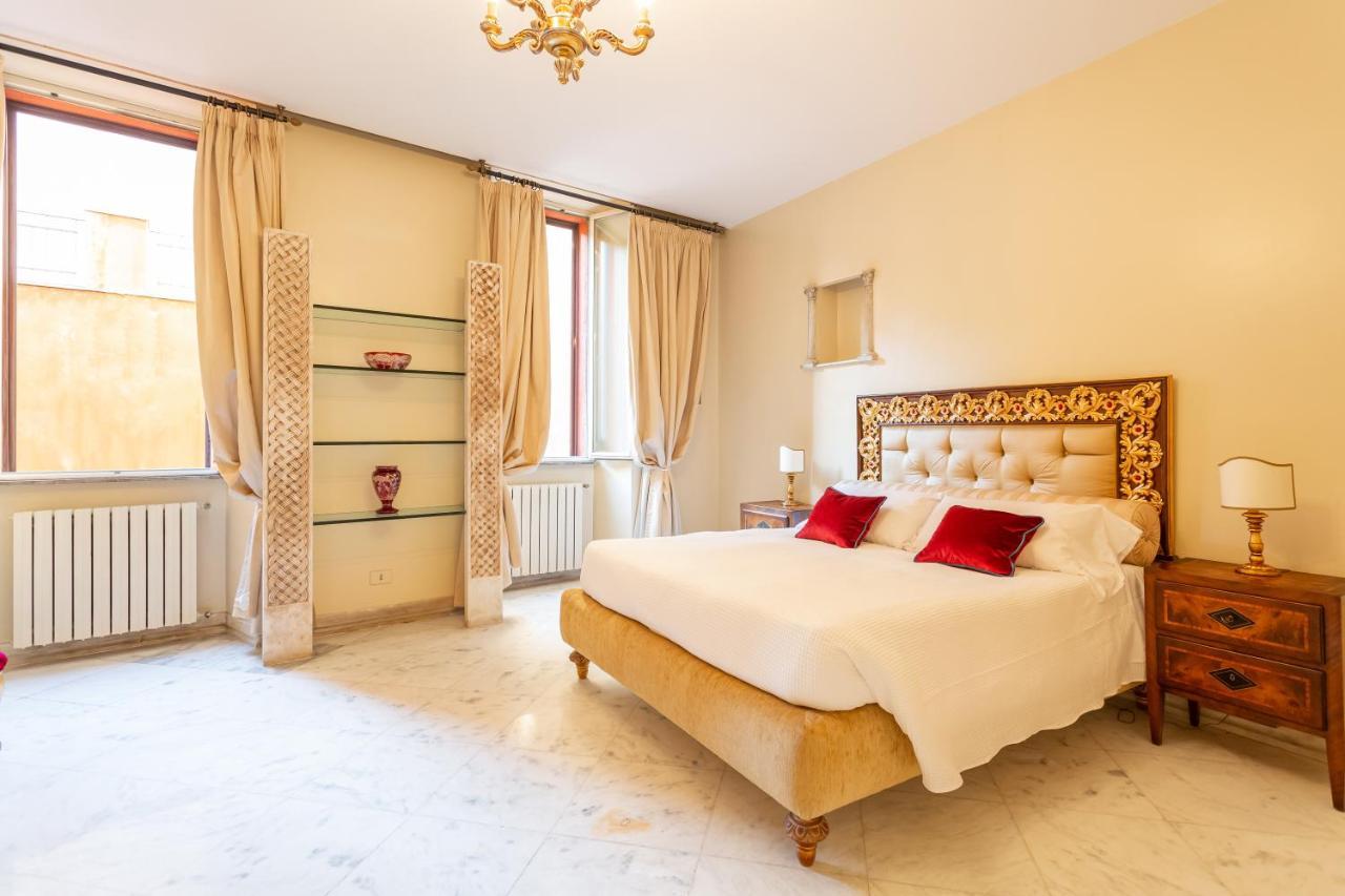 Daplace - Sofia * Roma